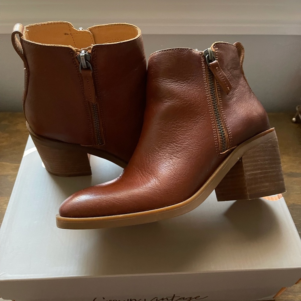 Crown Vintage Boots